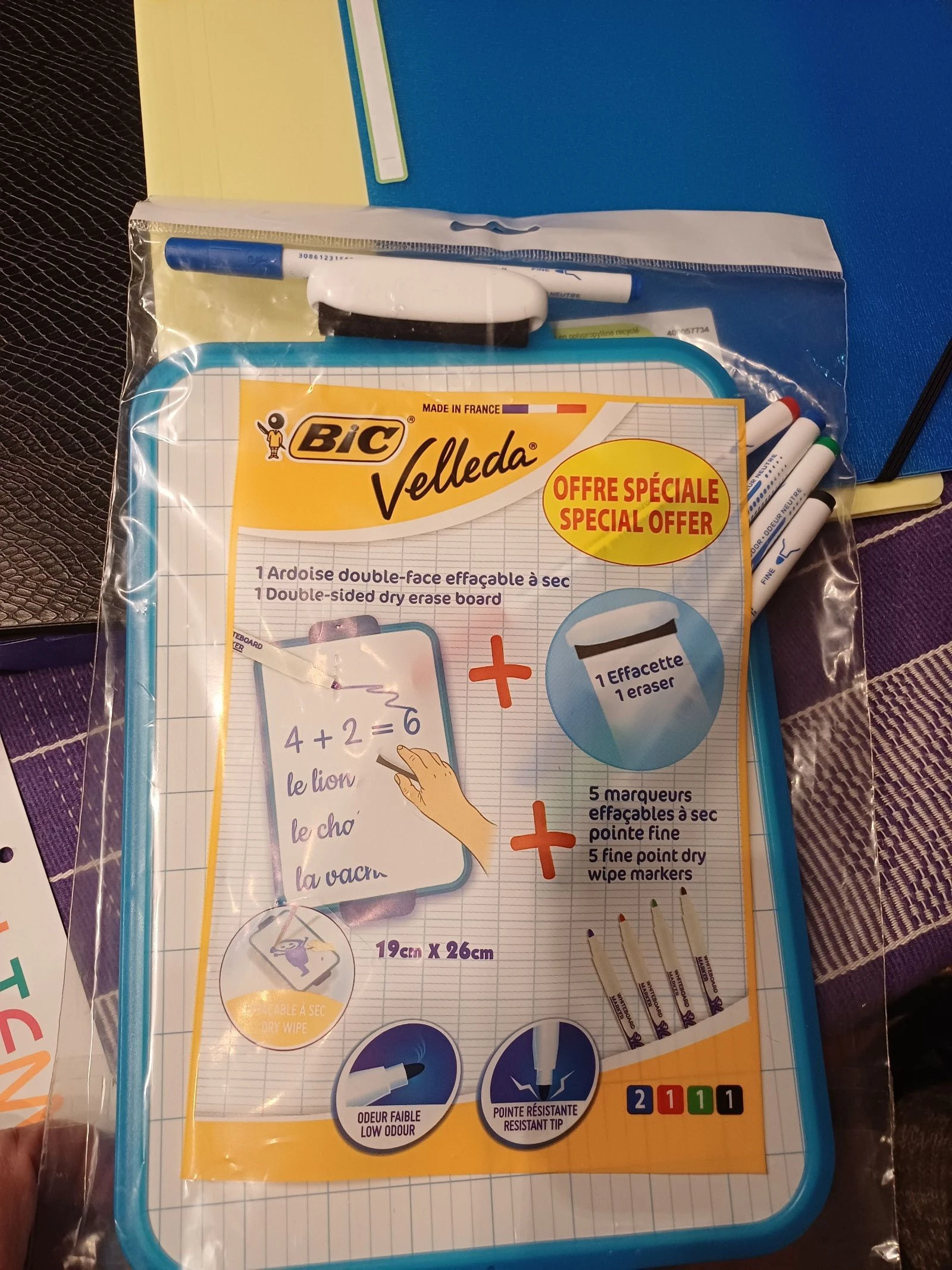 Lot of new school supplies – photo 8